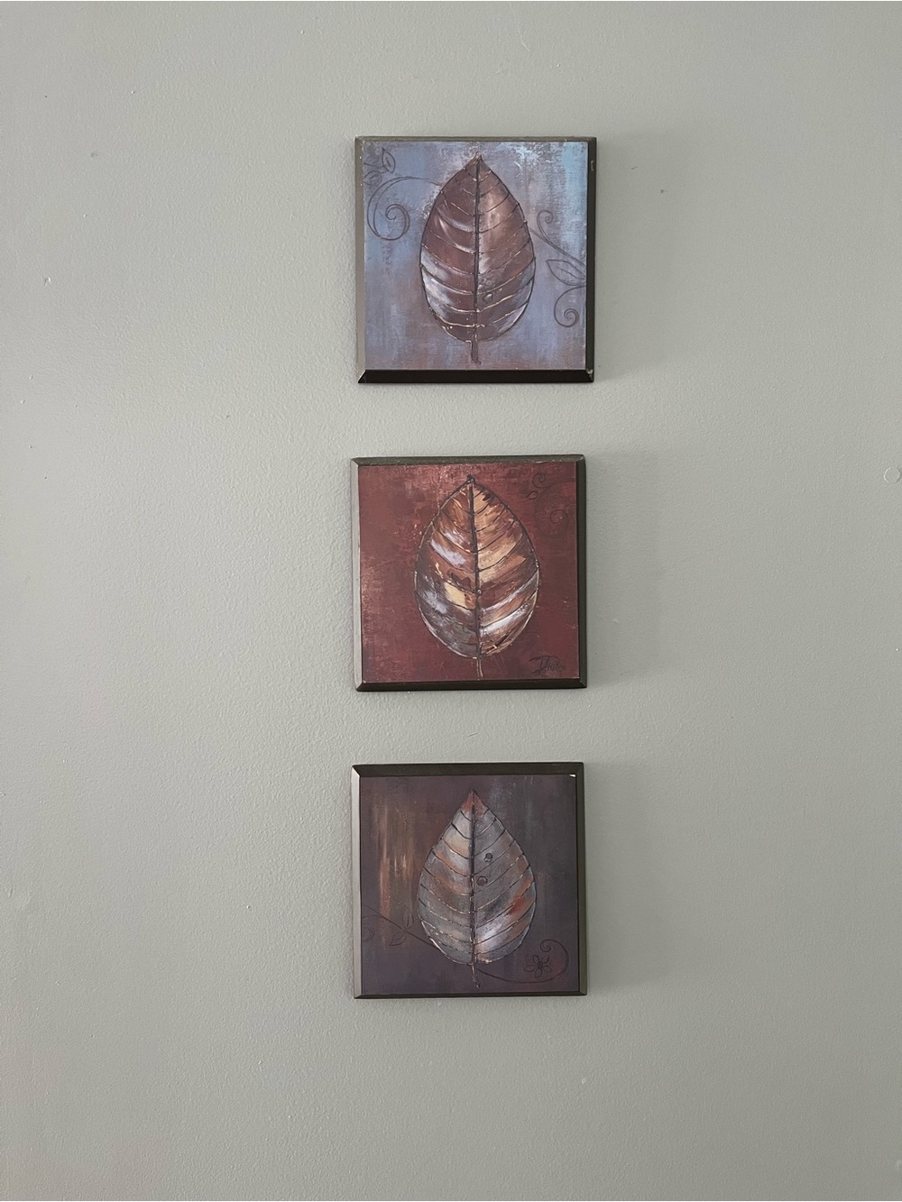 Set of 3 Decorative Leaf Wall Art – Rustic Earth-Tone Décor